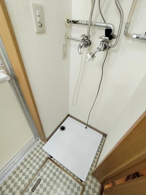 その他設備　室内洗濯機置場も完備！