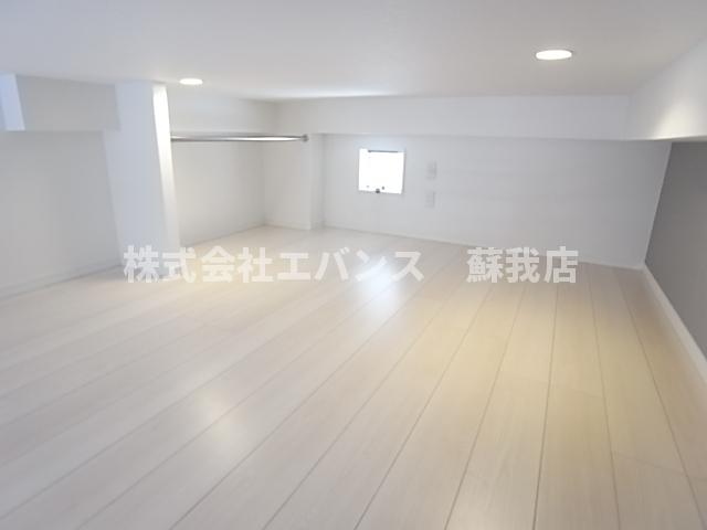 その他部屋・スペース　使い勝手のいい寝室です