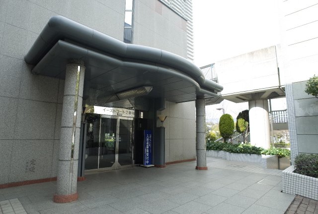 イーストコート2番街の外観写真