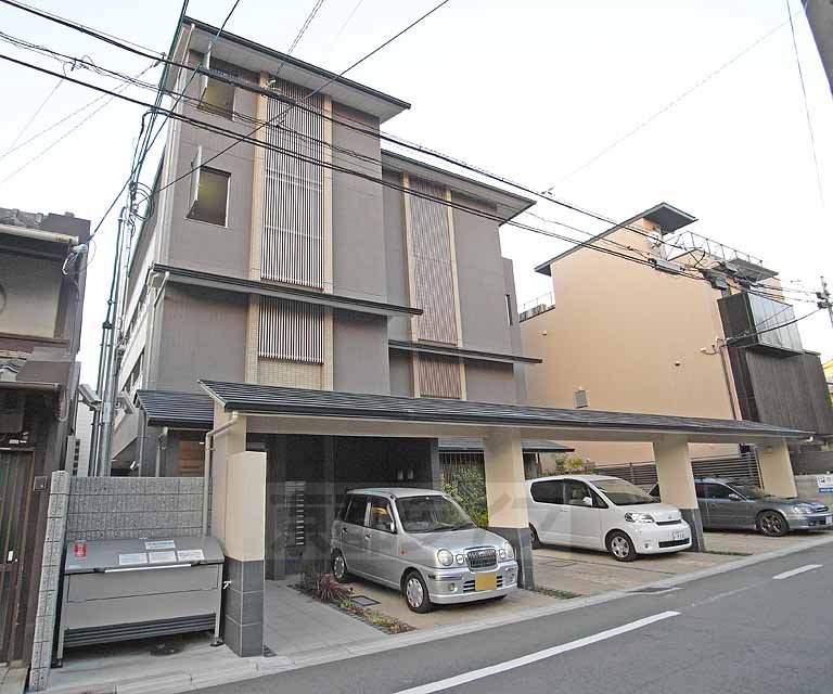 建物外観　落ち着いてきれいな外観です。