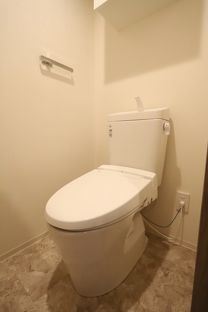 オーパスレジデンス武蔵小山のトイレ写真