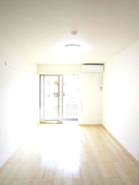 相鉄本線 二俣川駅 徒歩6分 3階建 築14年の居間写真