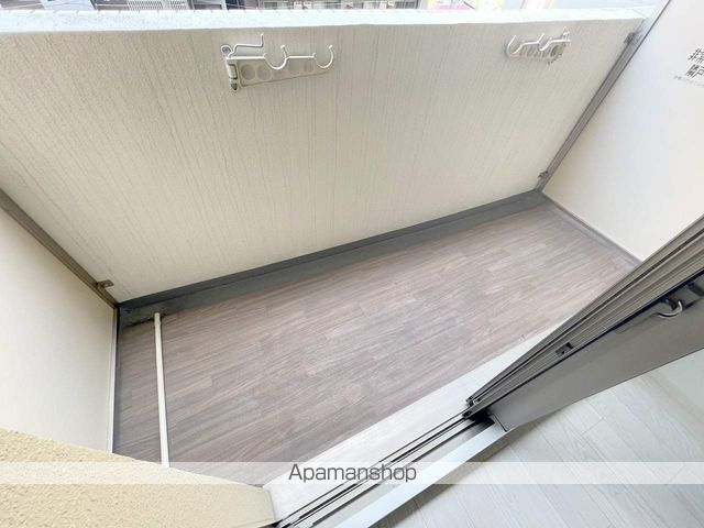 地下鉄御堂筋線 淀屋橋駅 徒歩14分 15階建 築12年の内装写真