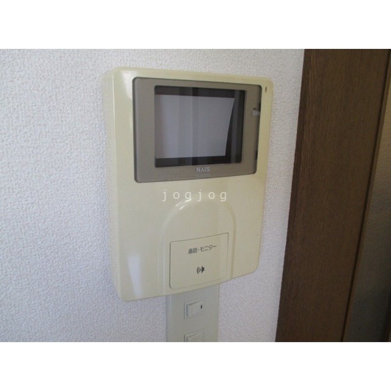 セキュリティ　モニター付きインターホンで来客確認も安心です！