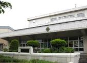 中学校　札幌市立平岡中学校（中学校）まで1092m