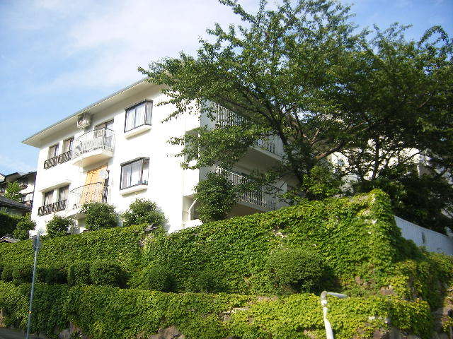 万葉ハイツ芦屋川の外観写真
