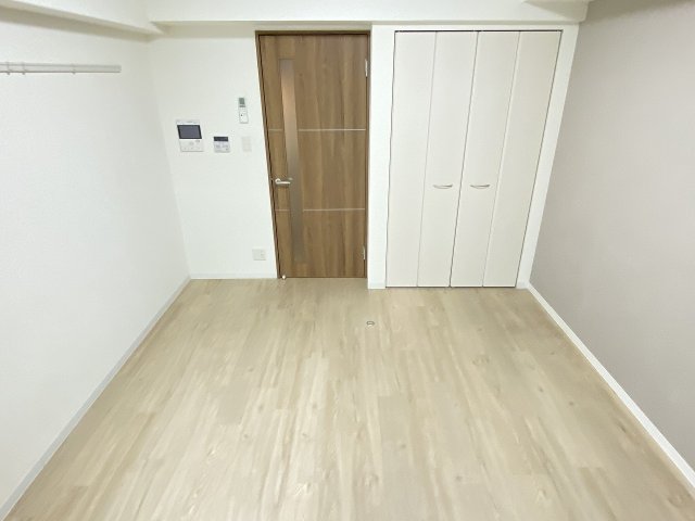 その他部屋・スペース　落ち着いて過ごせるお部屋なので、寝室にいかがでしょうか