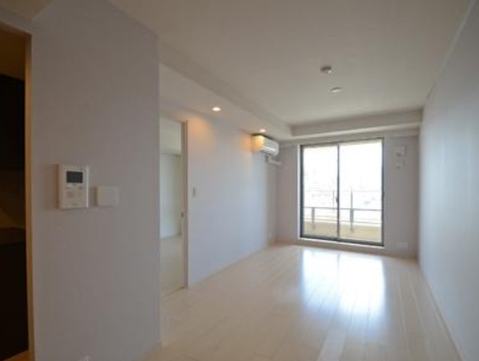 居室・リビング　他部屋参考写真です。