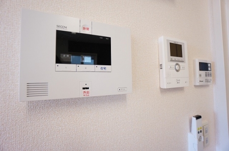 セキュリティ　セコム、TVモインターホン