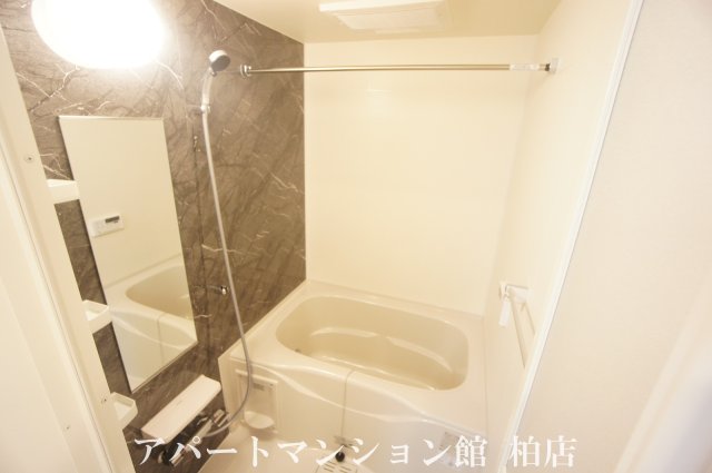 ラヴィアンローズCの風呂写真