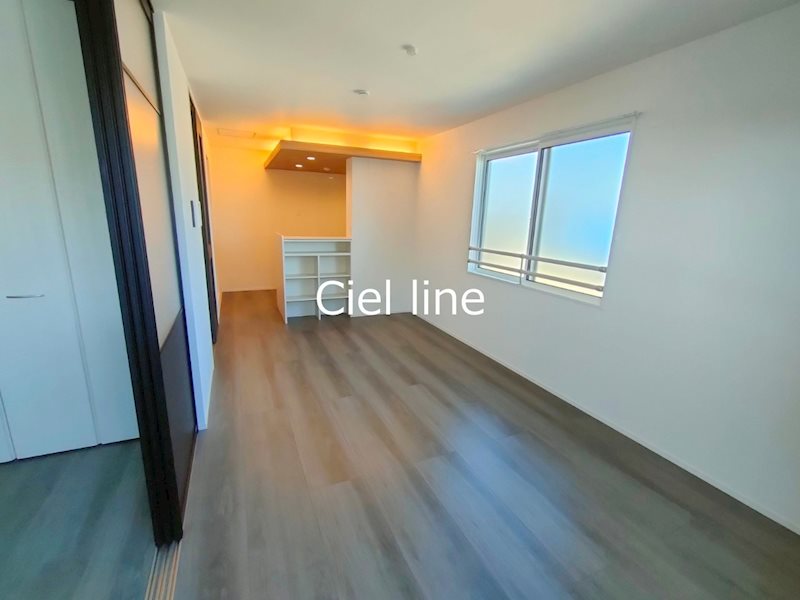 ルリアン東葛西の居間写真