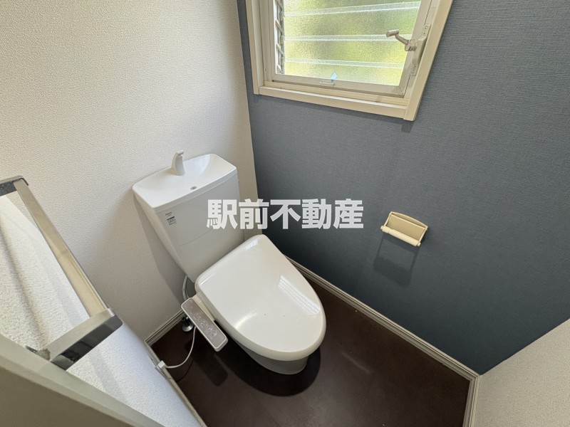 トイレ　ウォシュレット付き！