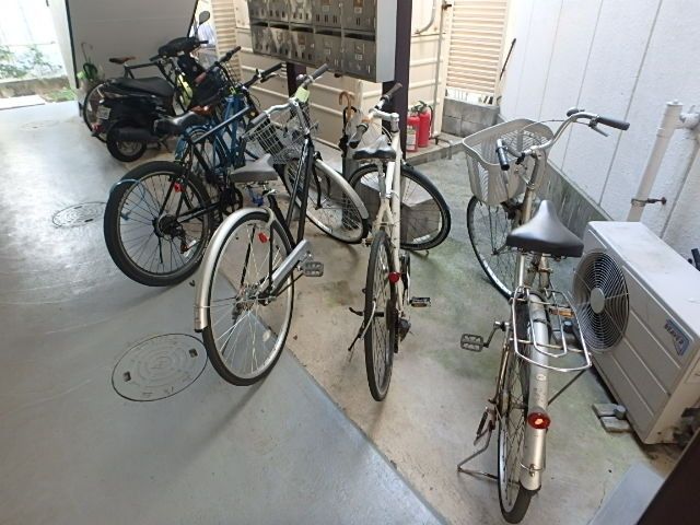 駐車場　★駐輪場★