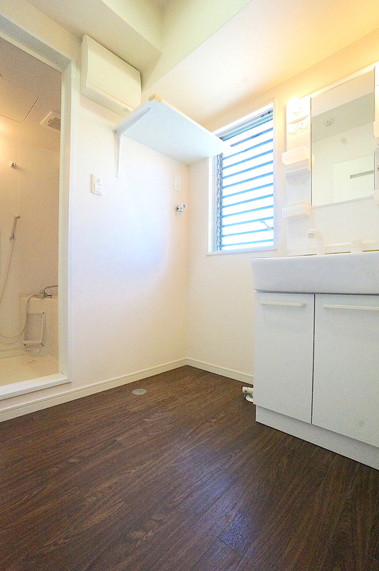 ApartmentGrusNakazonoの内装写真