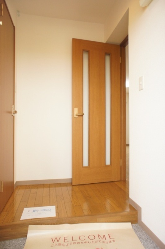 玄関　図面と現状に相違がある場合には現状を優先