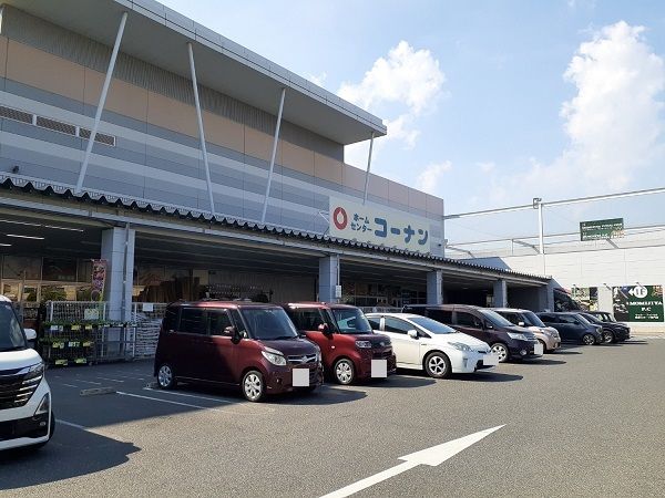 【カーサ金岡のホームセンター】