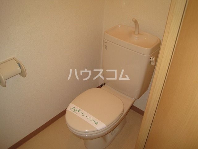 【岡崎市福岡町のアパートのトイレ】
