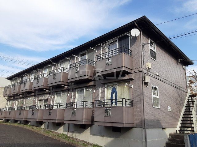 横浜市保土ケ谷区西谷のアパートの建物外観
