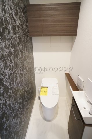 【BELLE CE DOMANI　宝塚２番館のトイレ】