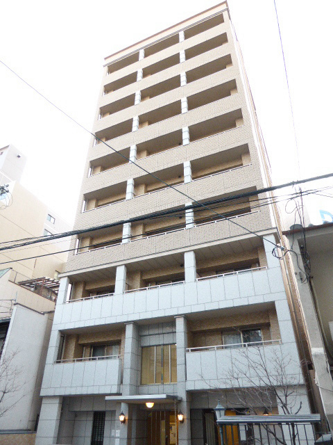 京都市中京区中之町のマンションの建物外観