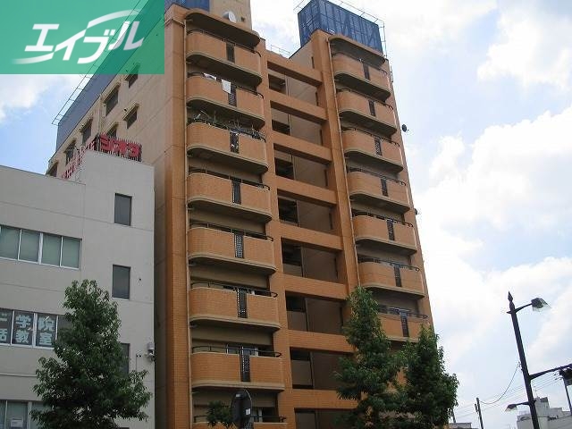 ふぁみーゆ旭川の建物外観