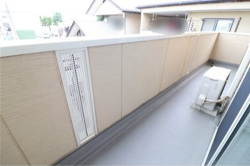 バルコニー　図面と現状に相違がある場合には現状を優先