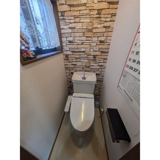 トイレ　トイレ