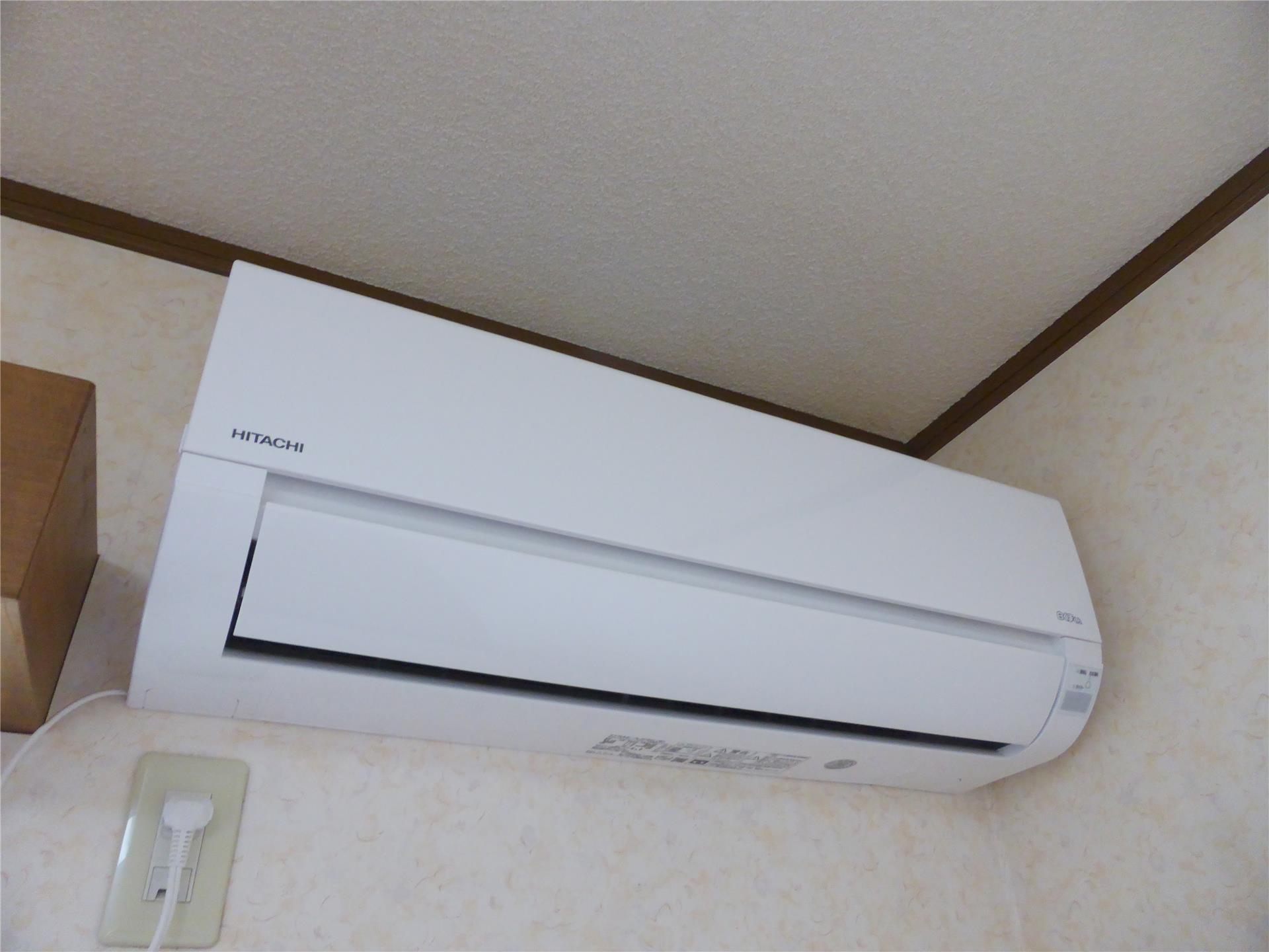 バルコニー　エアコン