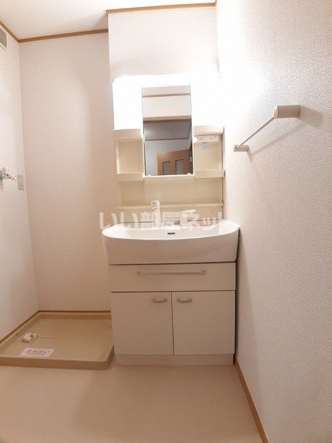 【オオタニ織平Aの洗面設備】