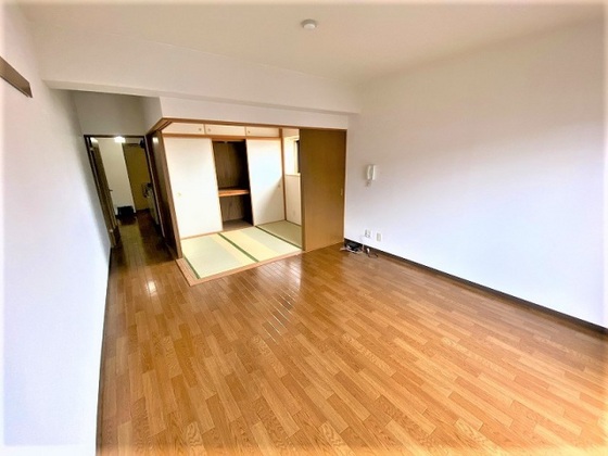 居室・リビング　※別部屋の写真です