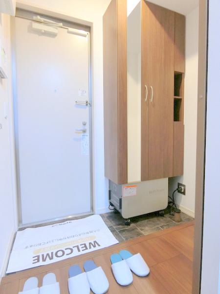 玄関　写真は別のお部屋のイメージです　現況優先