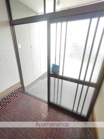 土屋貸家の玄関写真