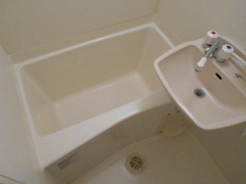 バス・シャワールーム　バス