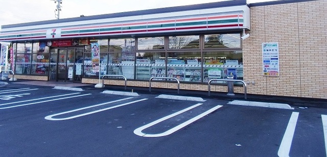 コンビニ　セブンイレブン北上インター東店（コンビニ）まで800m