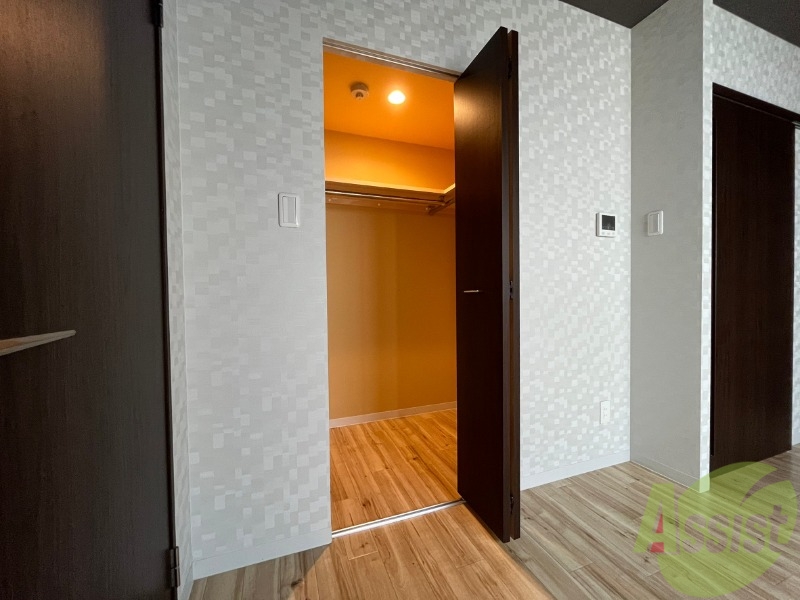 収納　寝室の収納です。部屋がすっきり片付きます。