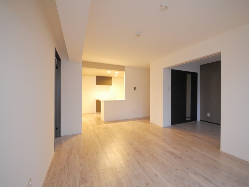 居室・リビング　☆13.5帖の広々としたリビングです！