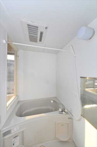 バス・シャワールーム　プラティーノ