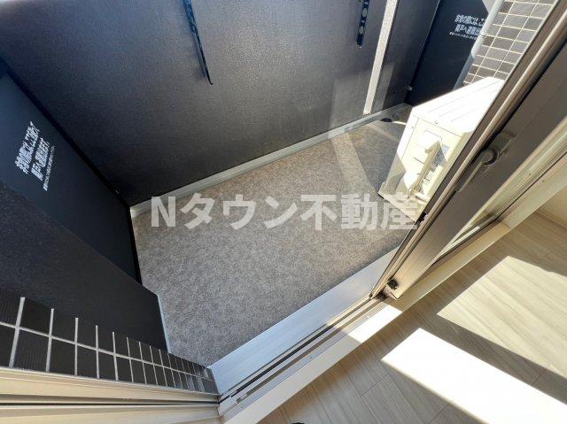 バルコニー　開放的で明るい空間を演出してくれるバルコニーです