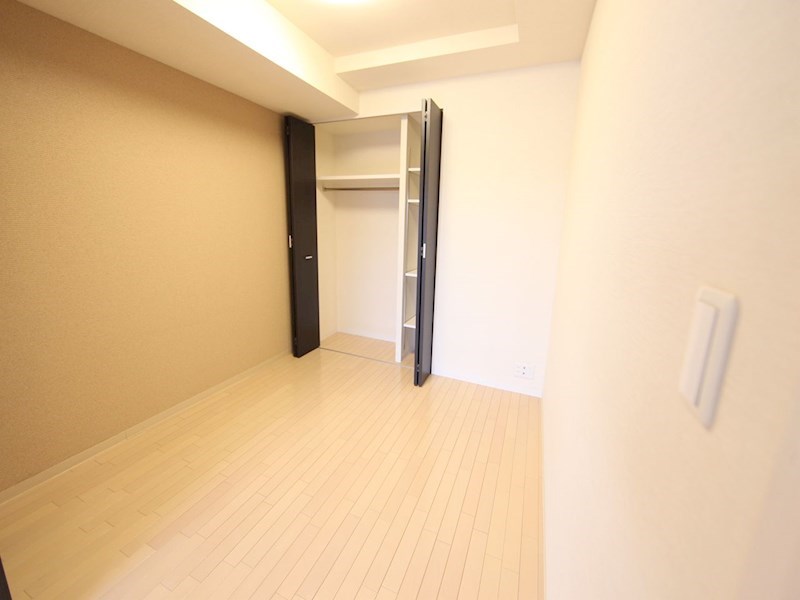 その他部屋・スペース　洋室4.4帖　クローゼット付（収納充実してます）