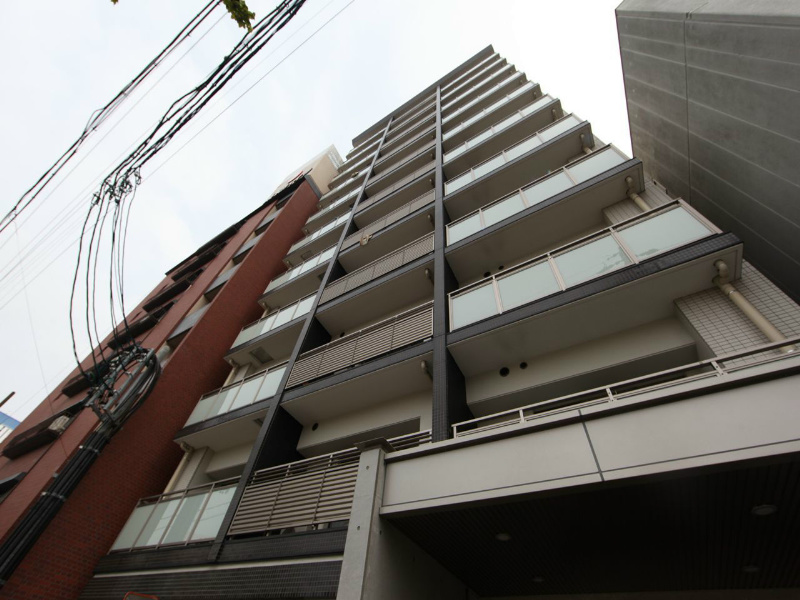 建物外観　外観　オートロック　宅配ＢＯＸ付　防犯カメラ付