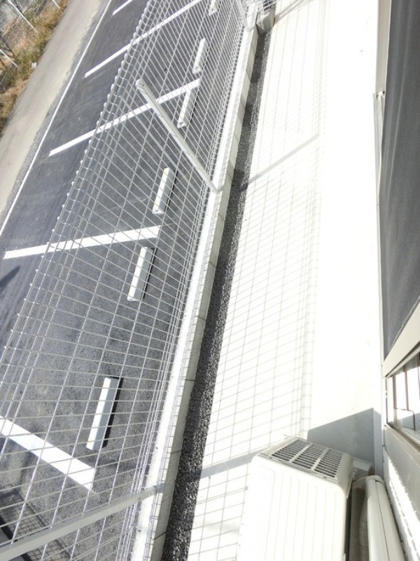 バルコニー　図面と現状に相違がある場合には現状を優先