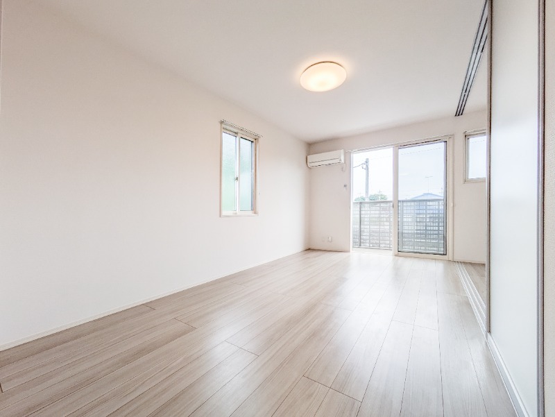 居室・リビング　図面と現状に相違がある場合には現状を優先