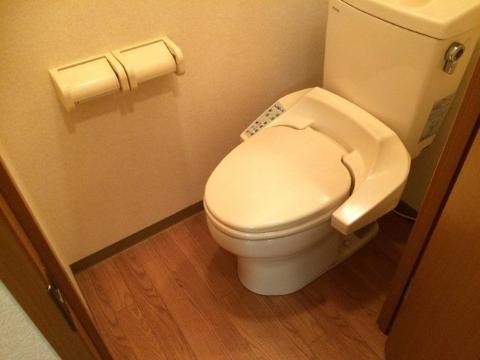 トイレ　トイレ