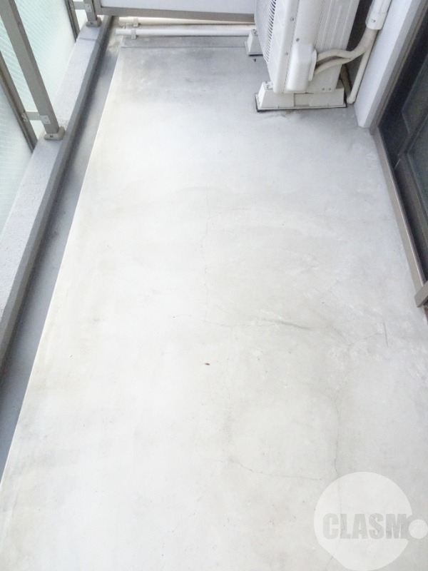 バルコニー　南向きだからお洗濯物も乾きやすい♪