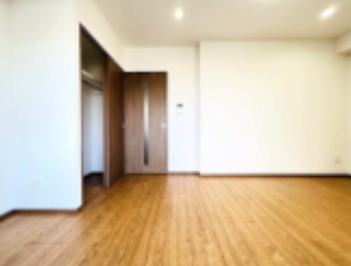 居室・リビング　反転タイプ他号室参照写真