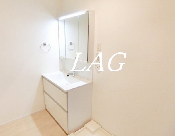 洗面設備　洗面台です。