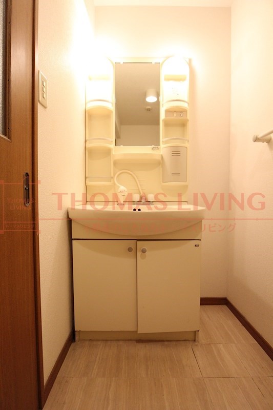 洗面設備　忙しい朝にオススメのシャンプードレッサーです。