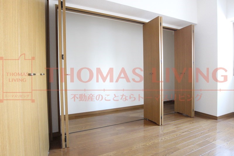 収納　広々とした収納です。