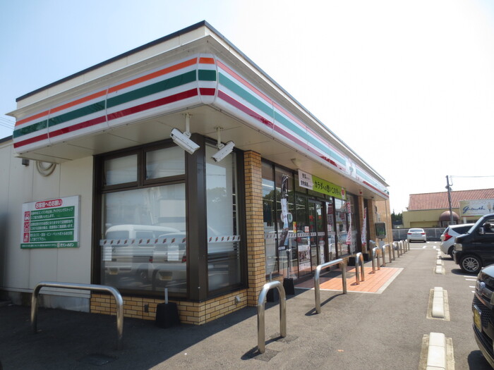 コンビニ　セブンイレブン宮崎檍小学校前店（コンビニ）まで1145m