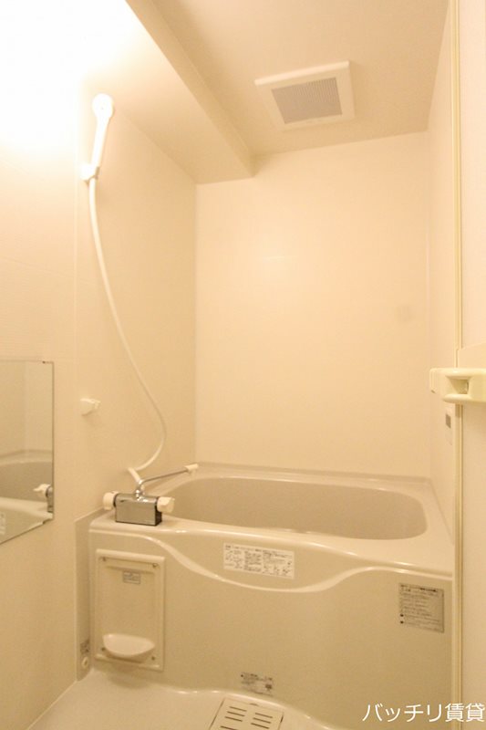 バス・シャワールーム　※同シリーズ写真のため、現状優先。